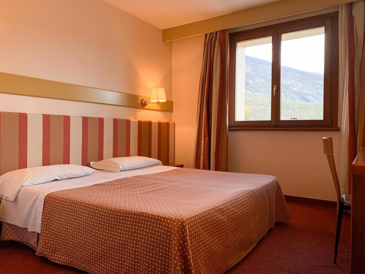 Eurohotel Palace Маниаго Екстериор снимка